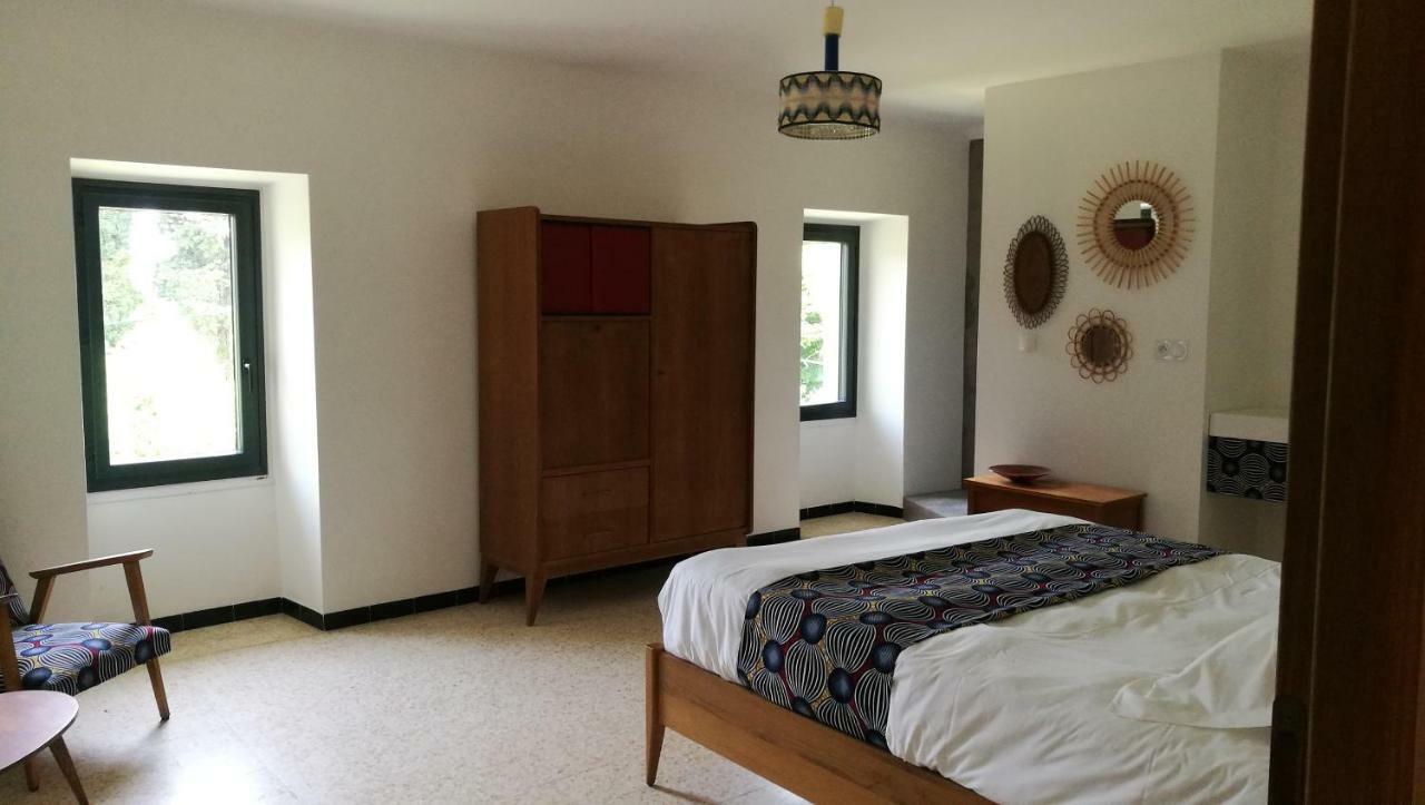 Mas De La Gramillere Hotel Barbentane Kültér fotó